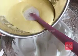 Illustration of how to make original milk cake roll 9