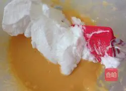 Honey Chiffon Cake (6 inches) Recipe Illustration 5