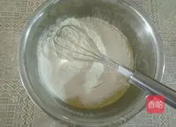 Illustration of how to make orange chocolate cake roll 3