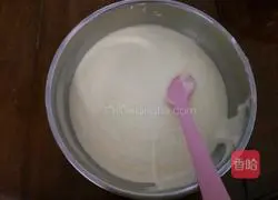 Illustration of how to make cake rolls 12