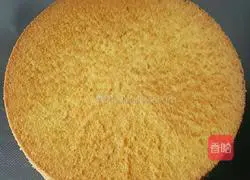 Illustration of how to make light cream chiffon cake 11