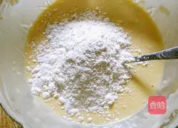 Illustration of how to make eight-inch yogurt chiffon cake 4