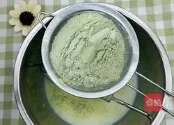 Cranberry Matcha Cake Roll Recipe Illustration 5