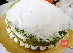 Illustration of how to make small fresh cream cake 6