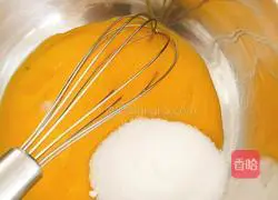 Strawberry Cream Cake Roll Recipe Illustration 3