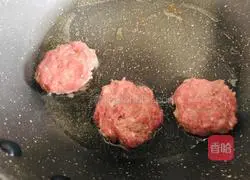 Baby food supplement, illustration of how to make pan-fried meatloaf 7
