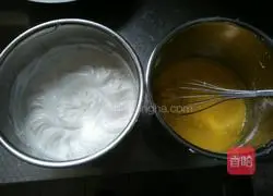 Illustration of how to make chiffon blueberry cake 1