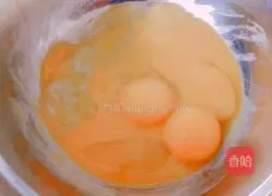 Grape Cake Roll Recipe Illustration 3