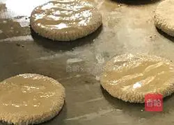 Illustration of how to make pumpkin cake 7