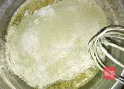 Illustration of making matcha cake roll 4