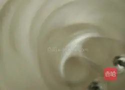 Chiffon Cake Recipe Illustration 5