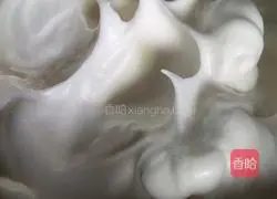 Chiffon Cake Recipe Illustration 9