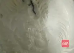 Red Velvet Cake Roll Recipe Illustration 12