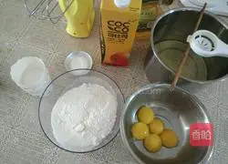 Illustration of how to make orange chocolate cake roll 1