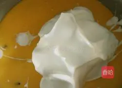 Raisin Cake Roll Recipe Illustration 10