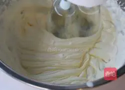 Matcha Honey Bean Cake Roll Recipe Illustration 9