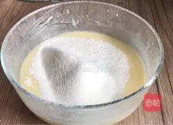 Illustration of how to make dried fruit yogurt muffins 10