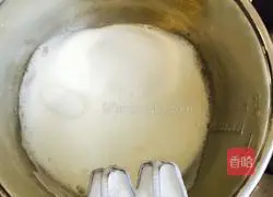 Illustration of how to make jam cake roll 3