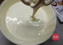 Illustration of how to make rice cooker chiffon cake 7