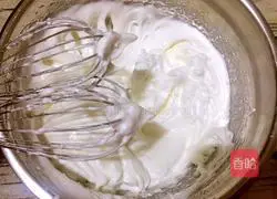 Chocolate chiffon cake (eight-inch) recipe illustration 9