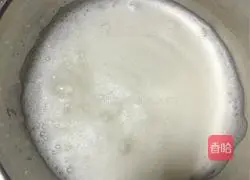 Illustration of how to make eight-inch chiffon cake 8