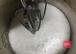 Illustration of how to make chiffon cake 2