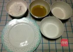 Illustration of how to make meat floss cake rolls 1