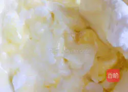 Illustration of how to make chiffon cake 6