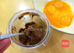 Illustration of how to make red date brown sugar chiffon cake 2