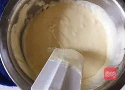 Illustration of how to make six-inch sponge cake 11