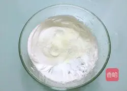 Illustration of how to make rainbow meringue 8