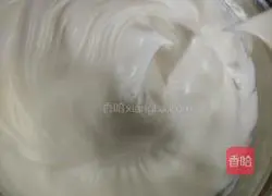 Illustration of how to make meat floss cake rolls 4