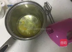 Illustration of how to make eight-inch chiffon cake 6 