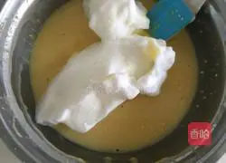 Illustration of how to make polka dot cake rolls 11