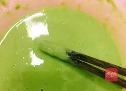 Illustration of how to make turtle shell cakes 6