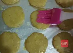 Illustration of how to make crispy biscuits 11