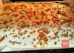 Illustration of how to make chives, meat floss and ham cake rolls 4