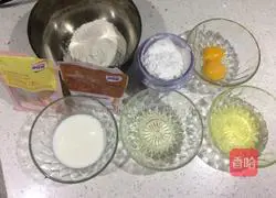 Illustration of how to make a 6-inch chiffon cake without failure 1