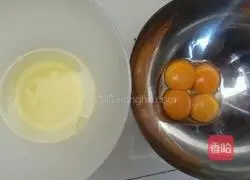 Smiley Chiffon Cake (Rice Cooker Version) Recipe Illustration 1