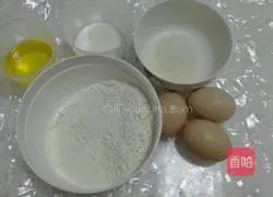 Strawberry Cake Roll Recipe Illustration 1