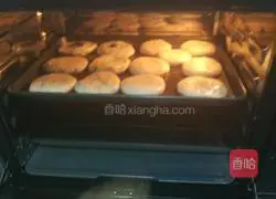 Illustration of how to make pancakes 16