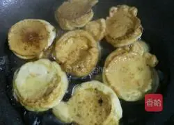 Onion Ring Egg Pancake Recipe Illustration 7