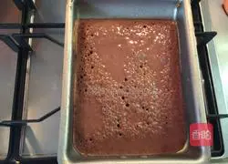 How to make two-color cake banana rolls Illustration 9