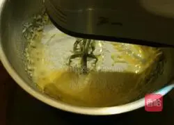 Classic Heavy Cheesecake Recipe Illustration 8