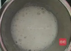 Illustration of how to make six-inch chiffon cake 8