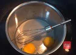 Chocolate Tiramisu Recipe Illustration 2