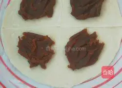 Illustration of how to make egg yolk cake 2