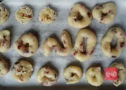 Cranberry Cookie Recipe Illustration 6