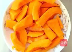 Pumpkin Chiffon Cake Recipe Illustration 1