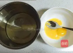 Illustration of how to make small cream cake rolls 1
